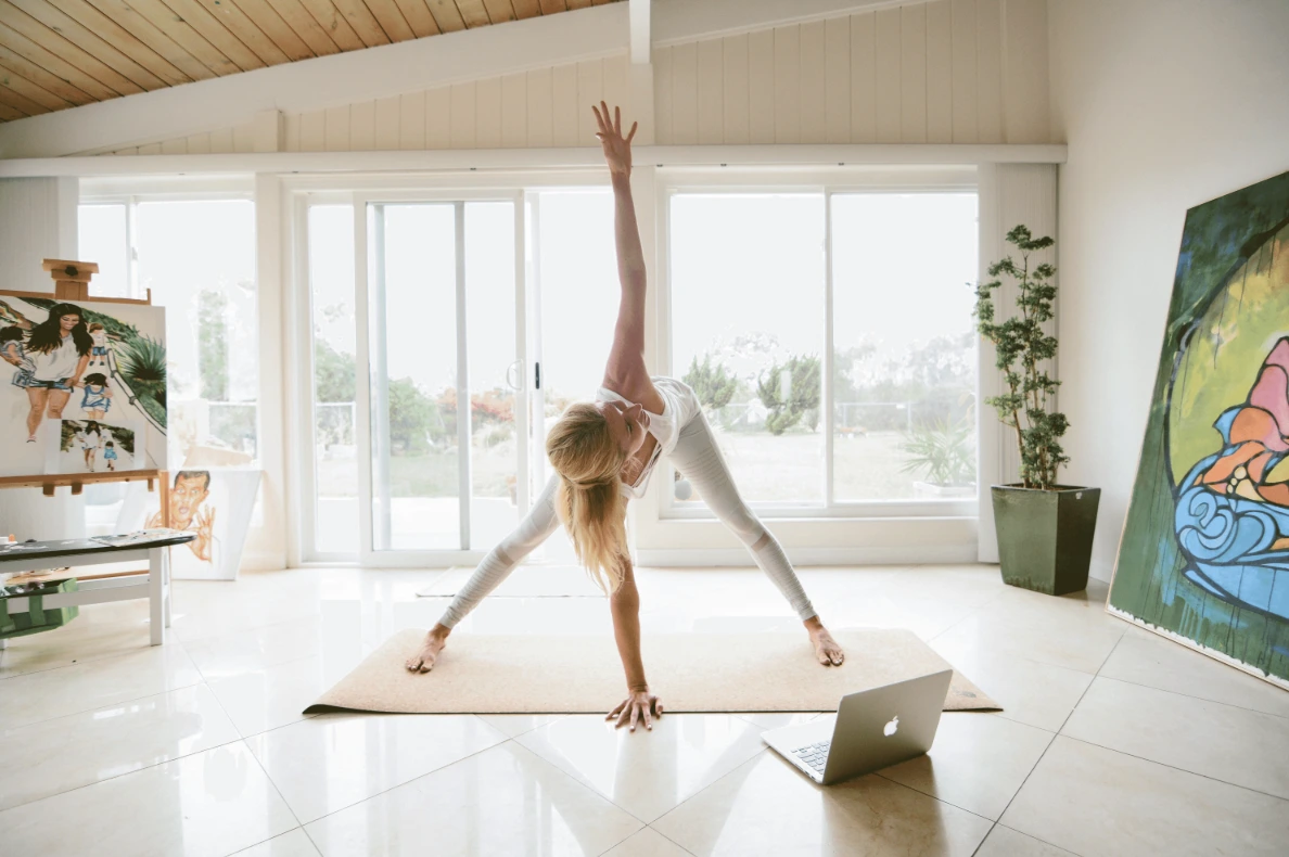 7 dicas para aulas de yoga online